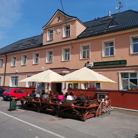 Penzion A Restaurace Na Krizovatce Polevsko Exterior photo